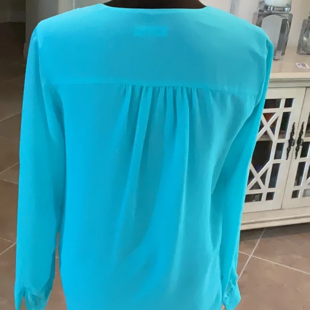 Calvin Klein ruffle front top, long sleeves, aqua blue, size XS - Picture 5 of 6